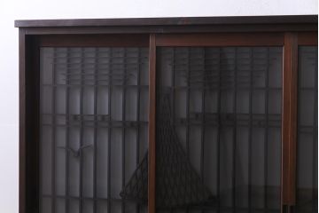 ラフジュ工房オリジナル　干し網・投げ網組子の書院戸をリメイクした収納棚(戸棚)