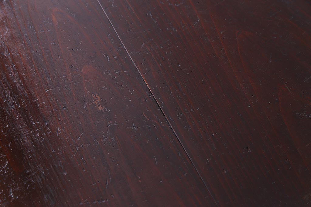 アンティーク家具　和製アンティーク　前面ケヤキ材　気品のある和の空間づくりにおすすめな衣装箪笥(時代箪笥)