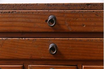 ヴィンテージ家具　ビンテージ　ヒノキ材　小物の収納にうってつけ!レトロで味のある縦長チェスト(引き出し)