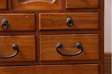 ヴィンテージ家具　ビンテージ　ヒノキ材　小物の収納にうってつけ!レトロで味のある縦長チェスト(引き出し)