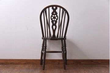 ヴィンテージ家具　イギリスビンテージ　ニレ材・ビーチ材　ホイールバックがおしゃれなダイニングチェア(板座チェア)(2)