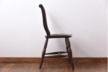 中古　松本民芸家具　背貫のデザインが目を引くB型ワイコムチェア(板座チェア、ワークチェア)(1)