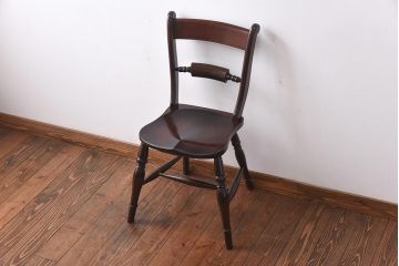 中古　松本民芸家具　背貫のデザインが目を引くB型ワイコムチェア(板座チェア、ワークチェア)(1)