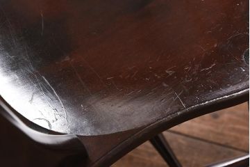 中古　松本民芸家具　背貫のデザインが目を引くB型ワイコムチェア(板座チェア、ワークチェア)(1)