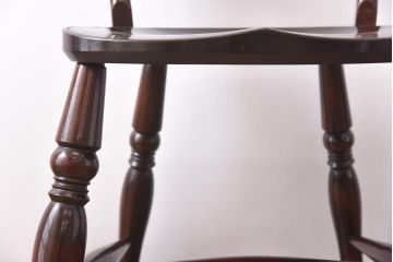 中古　松本民芸家具　背貫のデザインが目を引くB型ワイコムチェア(板座チェア、ワークチェア)(1)