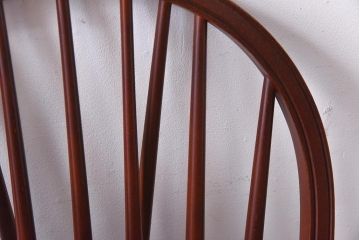 ヴィンテージ家具　秋田木工　ビンテージ品　スティックバック　こだわりあふれた意匠が魅力的なダイニングチェア(ウィンザーチェア、椅子、ウインザーチェア)