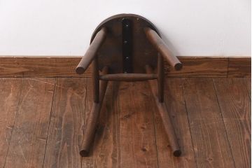ヴィンテージ家具　イギリスビンテージ　ぬくもり感じる風合いのレトロなスツール(椅子、花台)