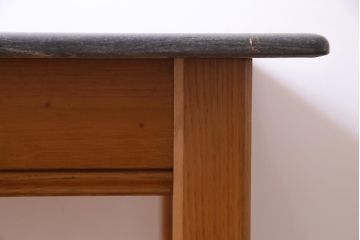 アンティーク家具　イタリア　MAGEIA　チーク材　個性的なストーントップテーブル(カフェテーブル)