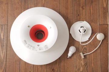 中古　デンマーク製　ルイスポールセン　PH5 クラシック　自然で快適な光を演出してくれるペンダントライト