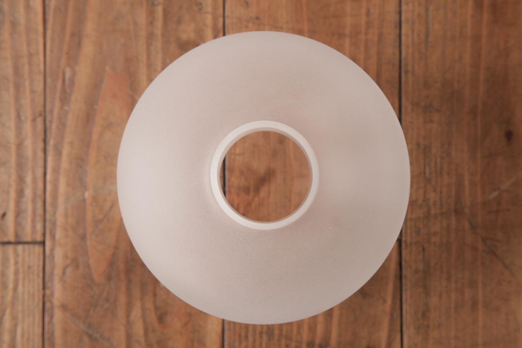 フランスビンテージ　くびれたフォルムが個性的なすりガラスシェードのペンダントライト(天井照明)