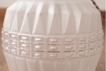 フランスビンテージ　幾何学模様がモダンなフロストガラスシェードのペンダントライト(天井照明)