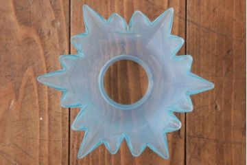 フランスアンティーク　ロマンチックな雰囲気漂うフリルガラスのペンダントライト(天井照明)