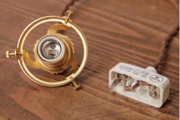 フランスアンティーク　ロマンチックな雰囲気漂うフリルガラスのペンダントライト(天井照明)