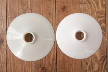 昭和レトロ　平笠シェードが昔懐かしいペンダントライト2個セット(天井照明、吊り下げ照明)