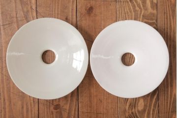 昭和レトロ　平笠シェードが昔懐かしいペンダントライト2個セット(天井照明、吊り下げ照明)