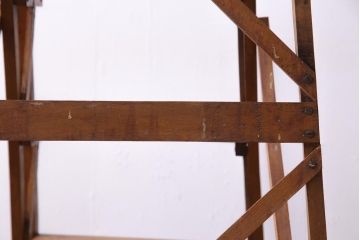 アンティーク雑貨　フランスアンティーク　インダストリアルなお部屋とも相性の良い木製のステップラダー(脚立)