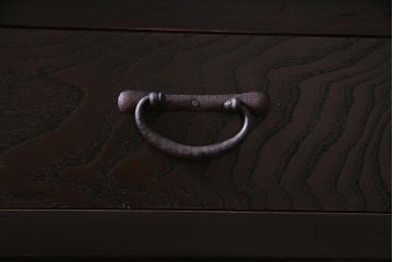 ラフジュ工房オリジナル　古建具リメイク　鎧戸を活かした立派な佇まいのサイドボード(テレビボード、戸棚、収納棚)