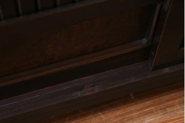 ラフジュ工房オリジナル　古建具リメイク　鎧戸を活かした立派な佇まいのサイドボード(テレビボード、戸棚、収納棚)