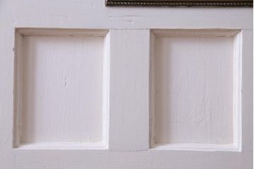 イギリスアンティーク　当時物のステンドグラスがおしゃれな当店ペイントの木製ドア(扉)