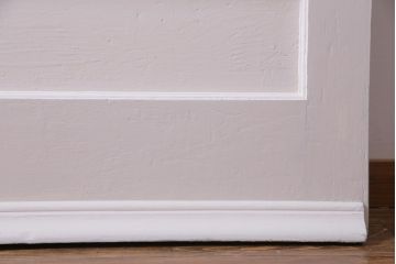 イギリスアンティーク　当時物のステンドグラスがおしゃれな当店ペイントの木製ドア(扉)