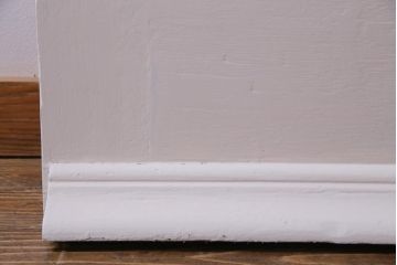 イギリスアンティーク　当時物のステンドグラスがおしゃれな当店ペイントの木製ドア(扉)