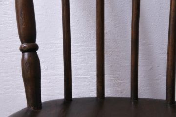 アンティーク家具　フランスアンティーク　ニレ材・ビーチ材　丸い座面が可愛らしいダイニングチェア(板座チェア)
