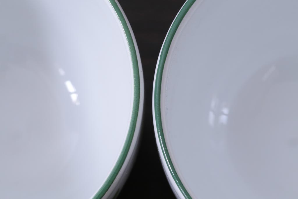 イギリス　ROYAL WORCESTER(ロイヤル ウースター)　HERBS(ハーブス)　カップ&ソーサー2客セット(2)
