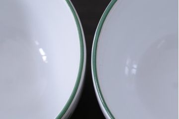 イギリス　ROYAL WORCESTER(ロイヤル ウースター)　HERBS(ハーブス)　カップ&ソーサー2客セット(2)