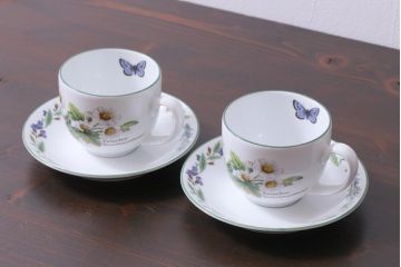 イギリス　ROYAL WORCESTER(ロイヤル ウースター)　HERBS(ハーブス)　カップ&ソーサー2客セット(2)