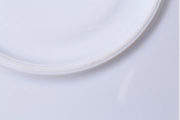 中古　ノリタケ(Noritake)　月桂樹-マルキ印　彩色ゆたかな上品なカップ&ソーサー2客セット(洋食器)