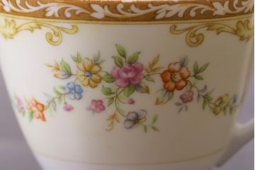 中古　ノリタケ(Noritake)　月桂樹-マルキ印　彩色ゆたかな上品なカップ&ソーサー2客セット(洋食器)(1)