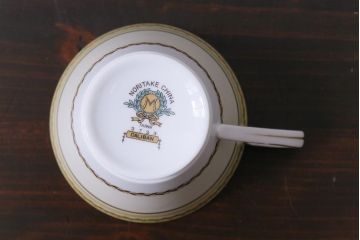 中古　オールドノリタケ(Noritake、則武)　月桂樹-М　CALIBAN　品のあるデザインが素敵なカップ&ソーサー2客セット(洋食器)(1)