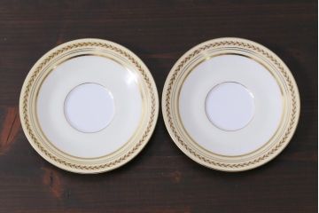 中古　オールドノリタケ(Noritake、則武)　月桂樹-М　CALIBAN　品のあるデザインが素敵なカップ&ソーサー2客セット(洋食器)(1)