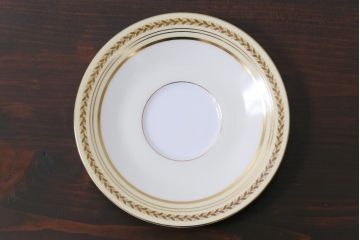 中古　オールドノリタケ(Noritake、則武)　月桂樹-М　CALIBAN　品のあるデザインが素敵なカップ&ソーサー2客セット(洋食器)(1)