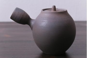 中古未使用品　笠間焼　黒田隆　共箱付き　焼〆急須(焼締め、締め焼き)