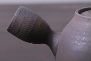 中古未使用品　笠間焼　黒田隆　共箱付き　焼〆急須(焼締め、締め焼き)