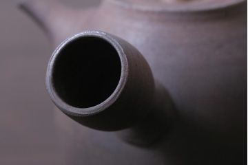 中古未使用品　笠間焼　黒田隆　共箱付き　焼〆急須(焼締め、締め焼き)