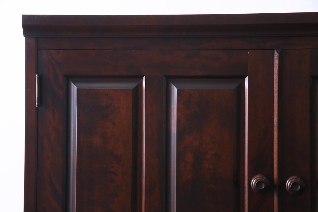 中古　北海道民芸家具　たっぷり収納できる衣装盆付きチェスト(和タンス、引き出し、着物箪笥)