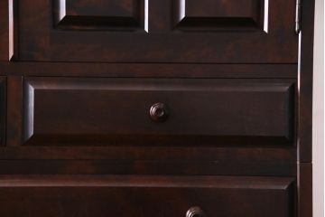 中古　北海道民芸家具　たっぷり収納できる衣装盆付きチェスト(和タンス、引き出し、着物箪笥)