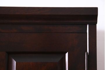 中古　北海道民芸家具　たっぷり収納できる衣装盆付きチェスト(和タンス、引き出し、着物箪笥)