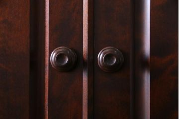中古　北海道民芸家具　たっぷり収納できる衣装盆付きチェスト(和タンス、引き出し、着物箪笥)