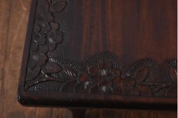 中古　伝統工芸　軽井沢彫り　意匠を凝らした美しいダイニングチェア(2)