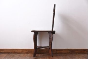 中古　伝統工芸　軽井沢彫り　意匠を凝らした美しいダイニングチェア(2)