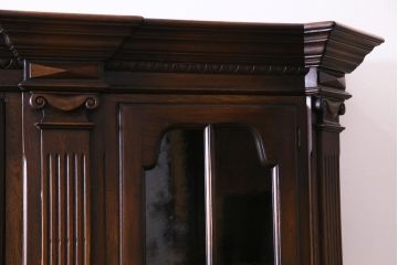 中古美品　イギリス輸入家具　特大サイズ!　オーク材　クラシカルな組み立て式キャビネット(収納棚、食器棚)(定価約140万円)