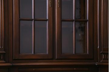 中古美品　イギリス輸入家具　特大サイズ!　オーク材　クラシカルな組み立て式キャビネット(収納棚、食器棚)(定価約140万円)