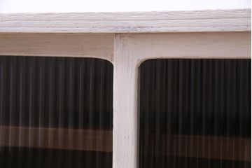 ペイント家具　リメイク　丸みのあるレトロな脚付きローボード(収納棚、戸棚)