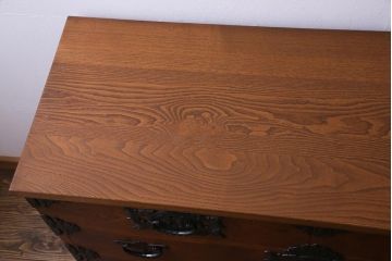 中古　岩谷堂箪笥　天板リメイク　威厳のある和の空間づくりに活躍する衣装箪笥(チェスト、整理ダンス、和タンス)