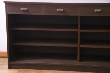 ラフジュ工房オリジナル　リメイク　レトロな雰囲気が温かみを感じる引き出し付きガラス戸棚(収納棚、サイドボード、テレビボード)