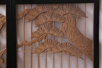 ラフジュ工房オリジナル　古建具リメイク　鶴松の組子が縁起の良いガラス戸棚(書院、収納棚、サイドボード)
