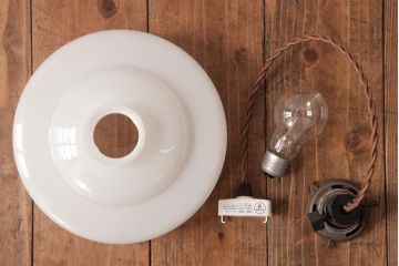 昭和初期　戦前　シンプルな円柱型のペンダントライト(電笠、シェード、天井照明)